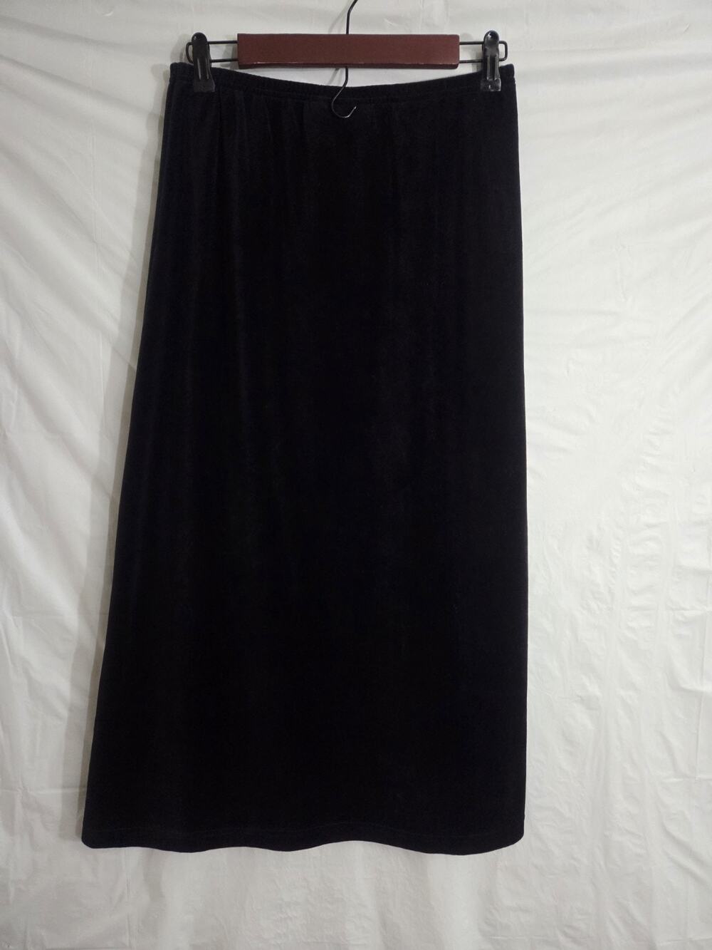 L.L. Bean Velour Skirt Size Med Midi Black Elastic Waist Vintage Whimsigoth 90s
